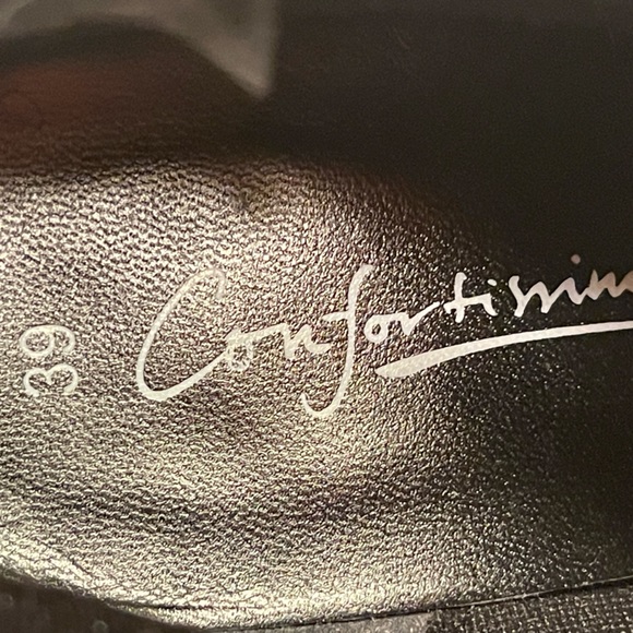 Confortisimo black leather cuffed ankle boots.  NWT size 39 - Picture 7 of 9